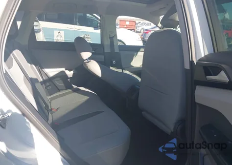 2022 Volkswagen Taos 1.5T Se из США, поврежденный, VIN 3VVPX7B28NM028734